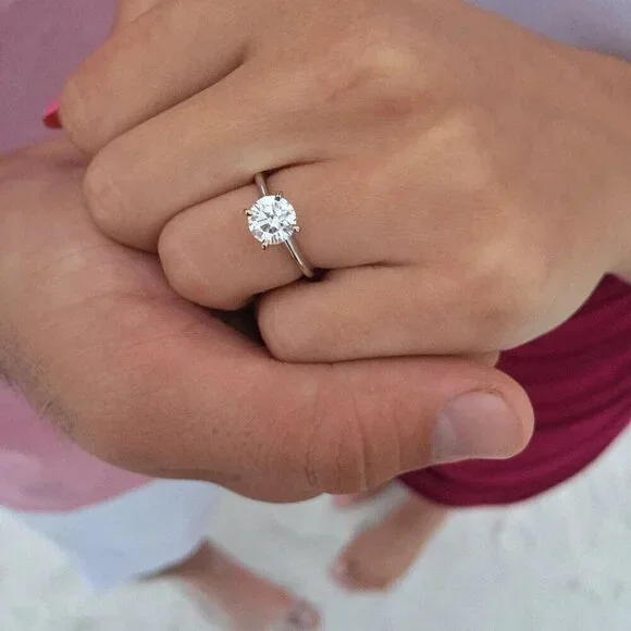 2.00 CT Round Cut VVS1/D GRA Moissanite Engagement Ring 14K White Gold Size 7 - Picture 3 of 10